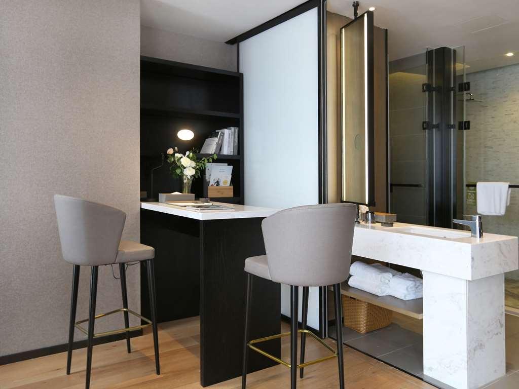 Novotel Deqing Room photo
