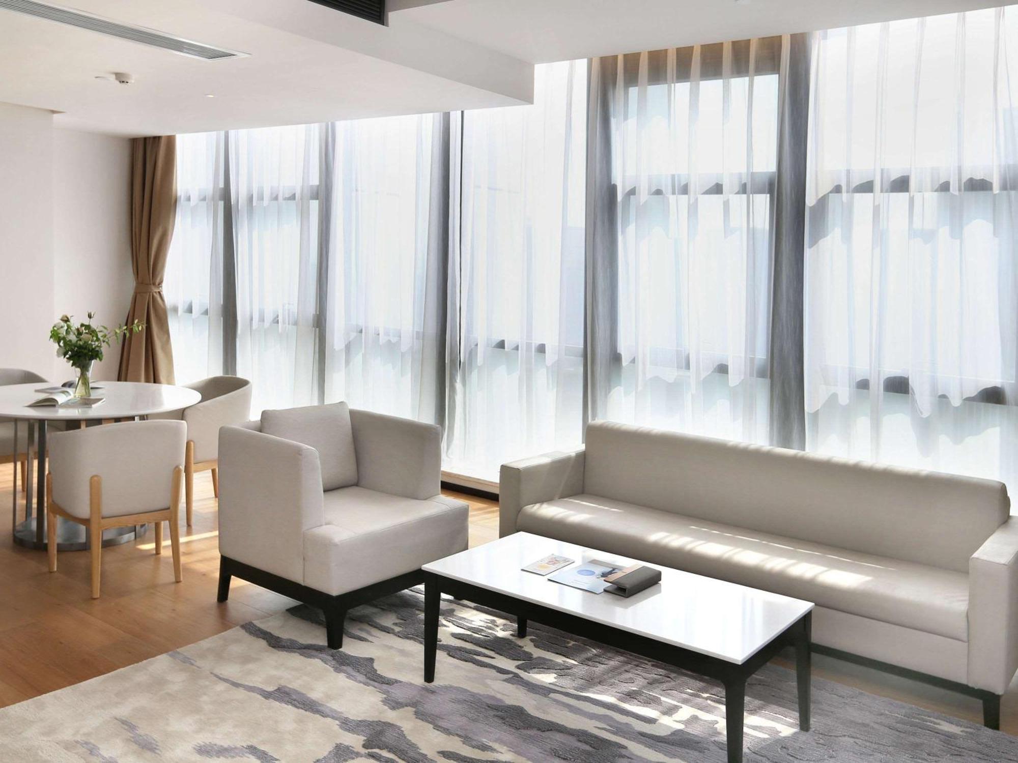 Novotel Deqing Exterior photo